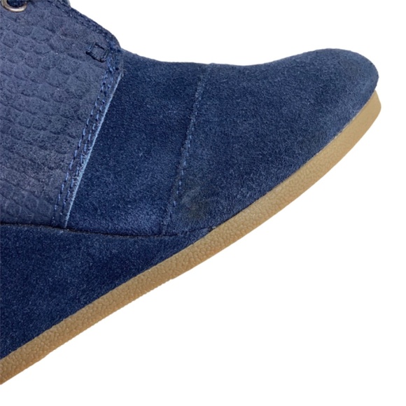 Toms Blue Suede Wedge Booties Lace Up - Picture 5 of 9